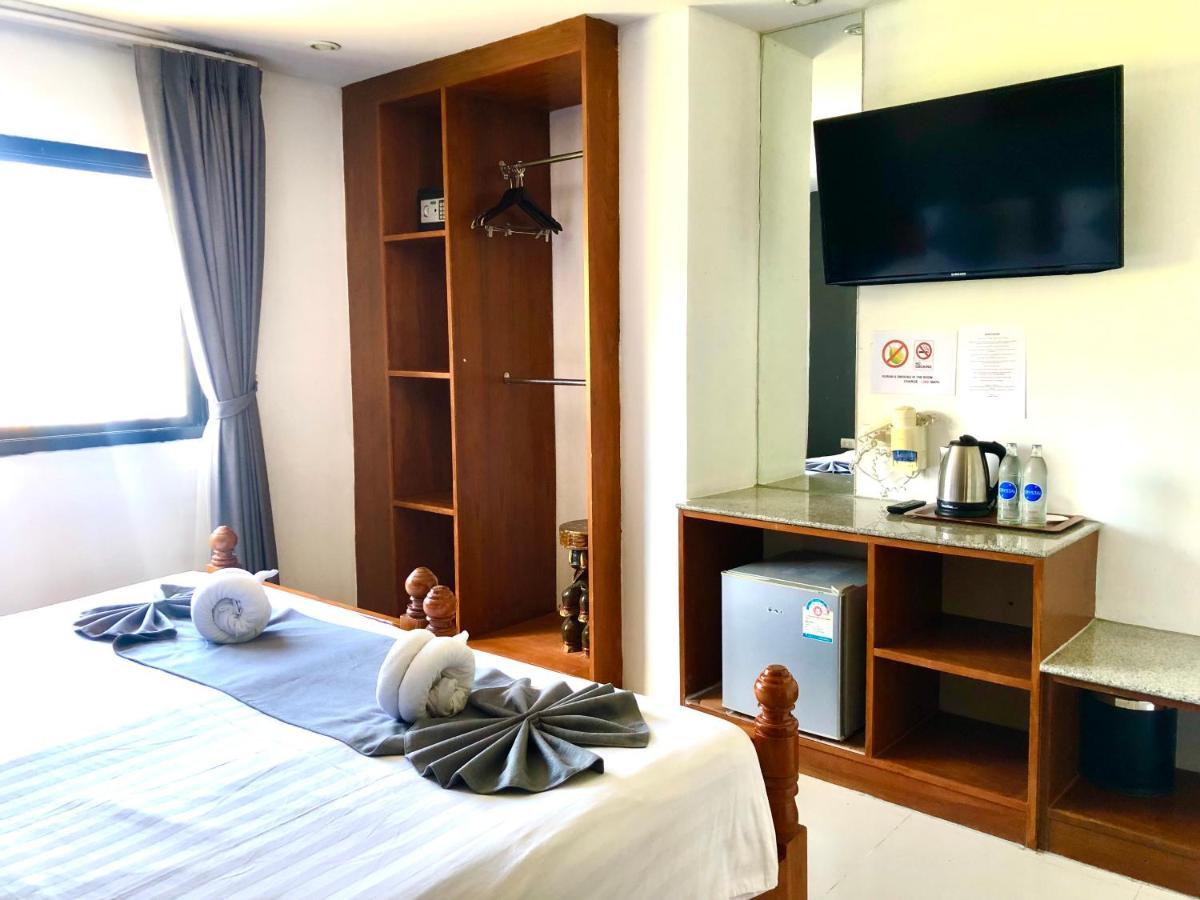 Patong Dynasty Hotel New Management Екстер'єр фото