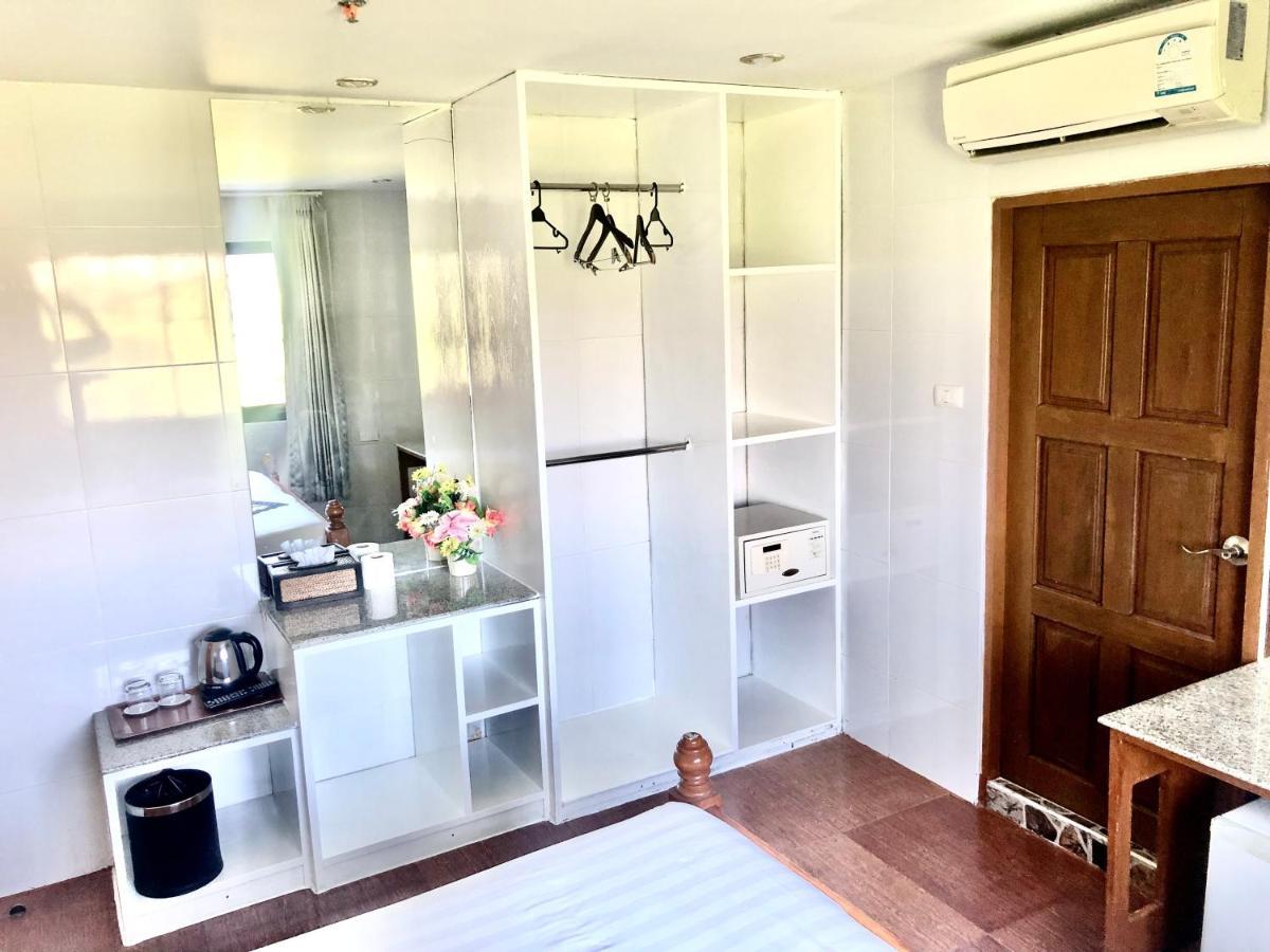 Patong Dynasty Hotel New Management Екстер'єр фото
